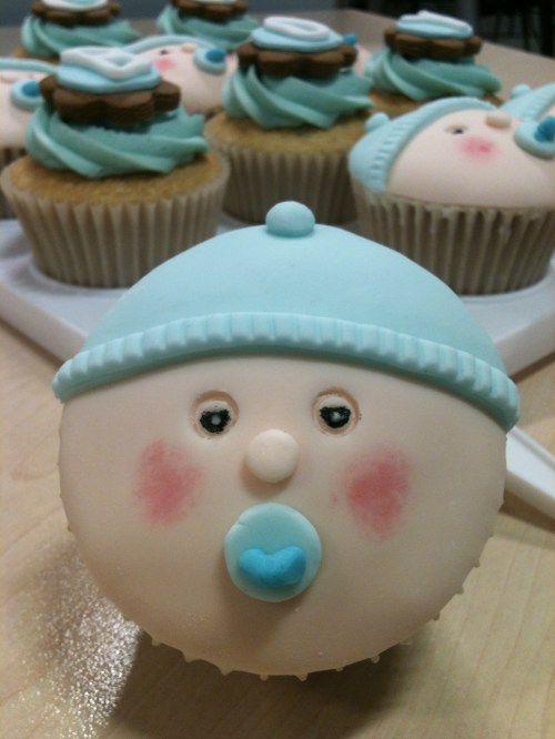 baby boy cupcake