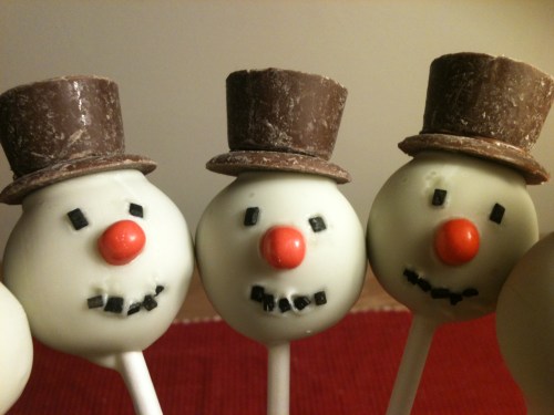 snowmen cake pops