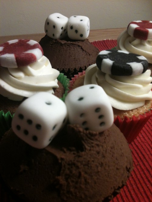 poker cupcakes