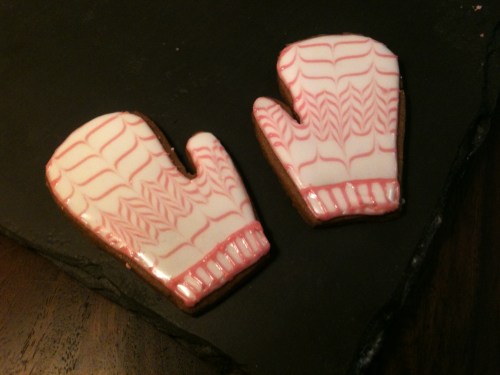 gingerbread mittens