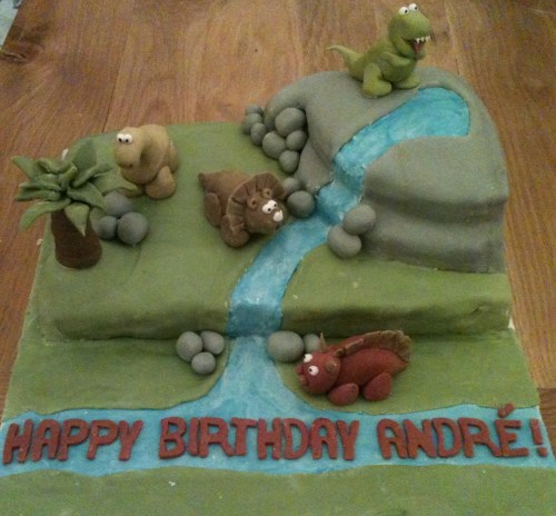 dinosaur cake
